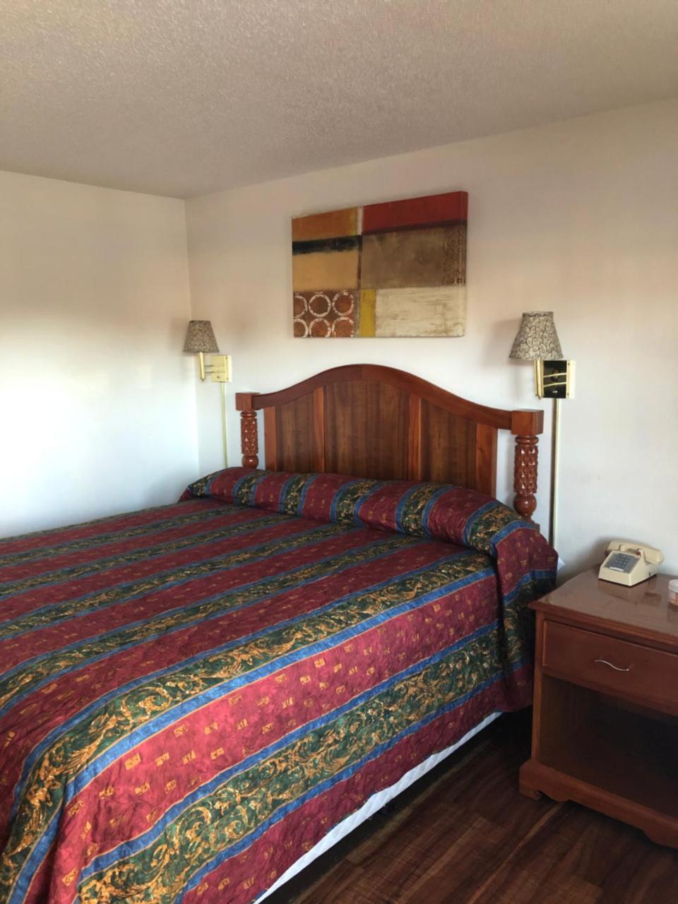 America'S Best Travel Inn Reno Exterior photo